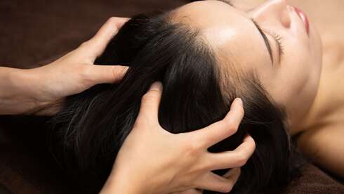 Soin bien-être MASSAGE TRAPEZE CRANIEN